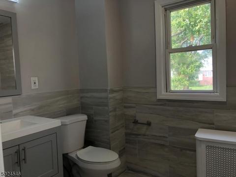 275 Vassar Ave, Newark, NJ 07112 photo 10
