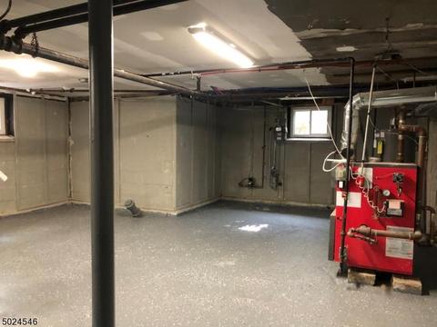 275 Vassar Ave, Newark, NJ 07112 photo 11