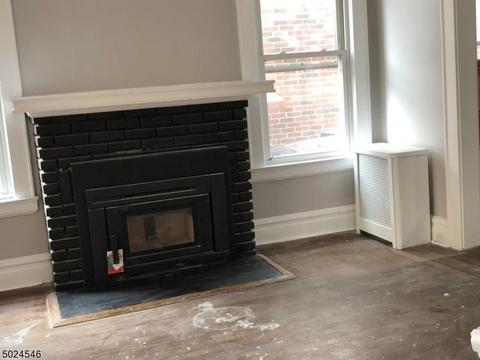 275 Vassar Ave, Newark, NJ 07112 photo 8