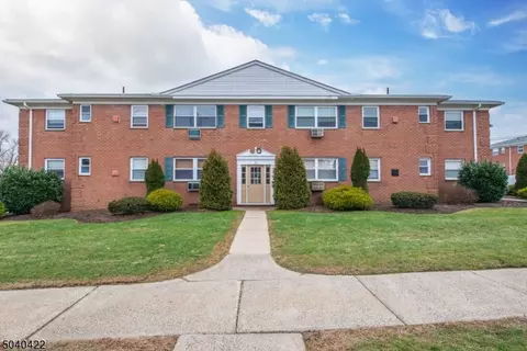 15 Knox Ter #2B, Wayne, NJ 07470 photo 1