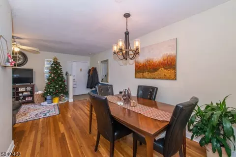 15 Knox Ter #2B, Wayne, NJ 07470 photo 7