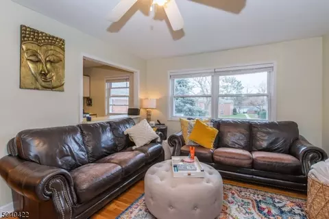 15 Knox Ter #2B, Wayne, NJ 07470 photo 4