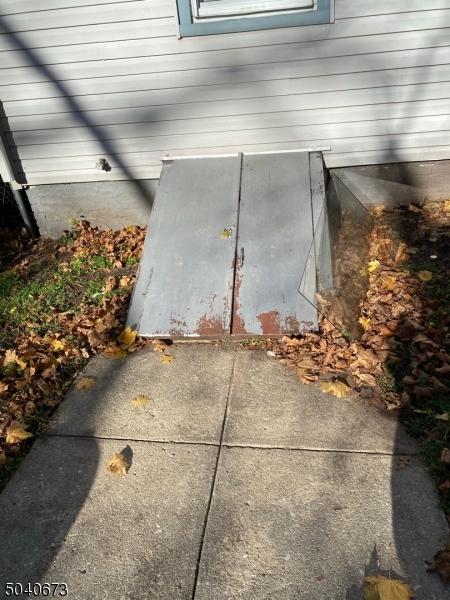 1223 W 3rd St, Plainfield, NJ 07063 photo 4
