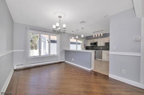 53 Towsen Rd, Wayne, NJ 07470 photo 4