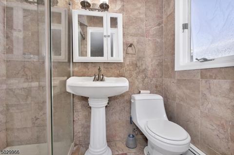 53 Towsen Rd, Wayne, NJ 07470 photo 9