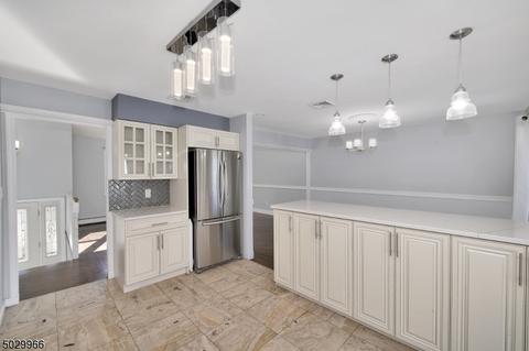 53 Towsen Rd, Wayne, NJ 07470 photo 6
