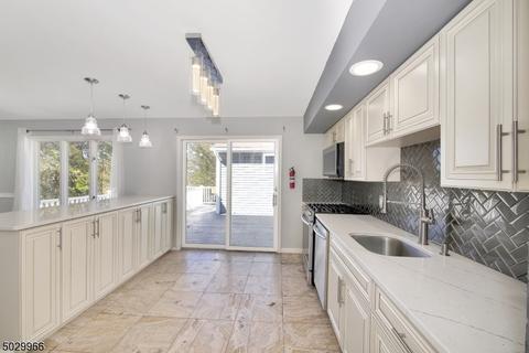 53 Towsen Rd, Wayne, NJ 07470 photo 7
