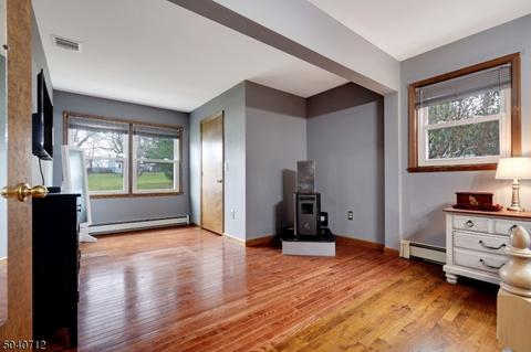 63 Blossom Rd, Hampton, NJ 08827 photo 12