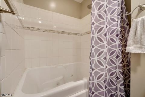 63 Blossom Rd, Hampton, NJ 08827 photo 14