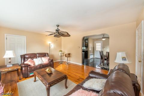 3 Short Way, Paramus, NJ 07652 photo 5