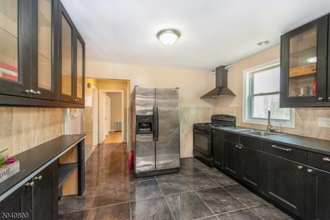 3 Short Way, Paramus, NJ 07652 photo 10
