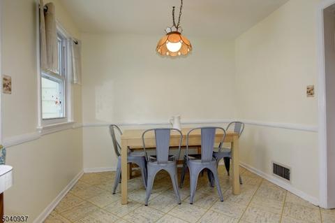 2425 N 3rd St, Union, NJ 07083 photo 8