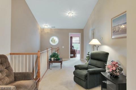 65 Balsam Ct, Paramus, NJ 07652 photo 20