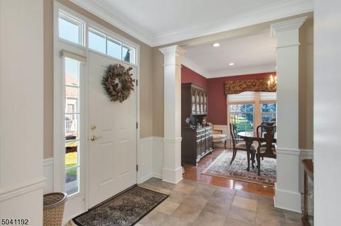 65 Balsam Ct, Paramus, NJ 07652 photo 3