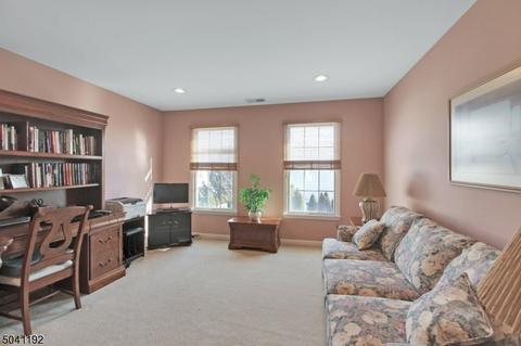 65 Balsam Ct, Paramus, NJ 07652 photo 16