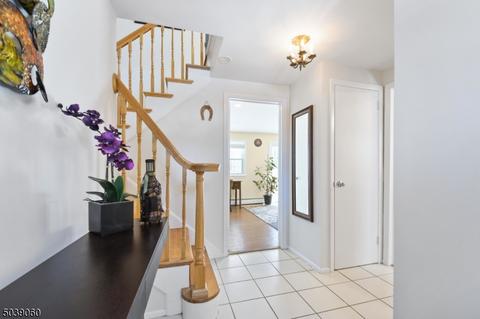 97 Laurel Dr, Springfield, NJ 07081 photo 2