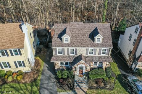 25 Riverview Dr, Montclair, NJ 07043 photo 24