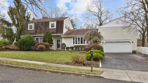 29 Monterey Dr, Wayne, NJ 07470 photo 1