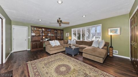 29 Monterey Dr, Wayne, NJ 07470 photo 15