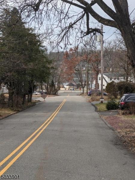 9 Hillside Ter, Wayne, NJ 07470 photo 3