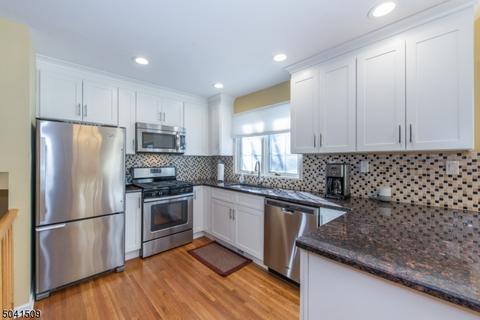 48 Tanager Ct, Wayne, NJ 07470 photo 5