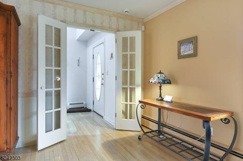 30 Knoll Rd, Wayne, NJ 07470 photo 6