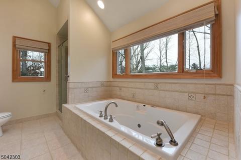 30 Knoll Rd, Wayne, NJ 07470 photo 20