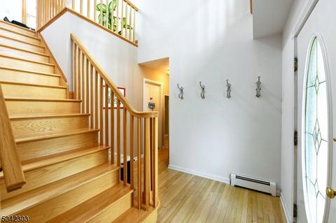 30 Knoll Rd, Wayne, NJ 07470 photo 5