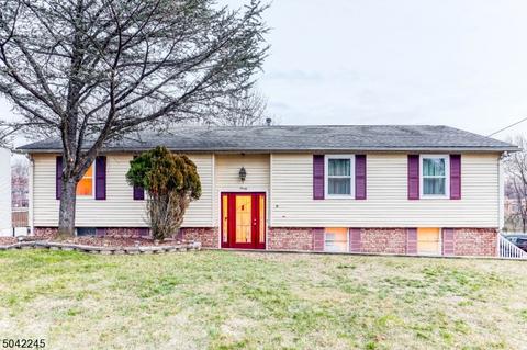 90 Oldham Rd, Wayne, NJ 07470 photo 1