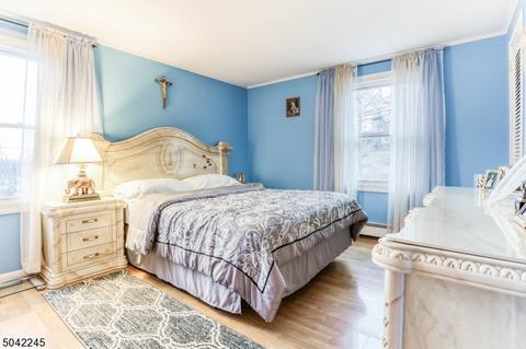90 Oldham Rd, Wayne, NJ 07470 photo 15