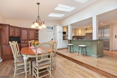11 Elm Pl, Summit, NJ 07901 photo 8