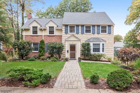 11 Elm Pl, Summit, NJ 07901 photo 1