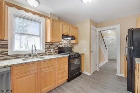 151 E 7th Ave, Roselle, NJ 07203 photo 6