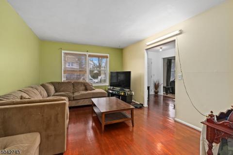 31 Baker Ave, Dover, NJ 07801 photo 2