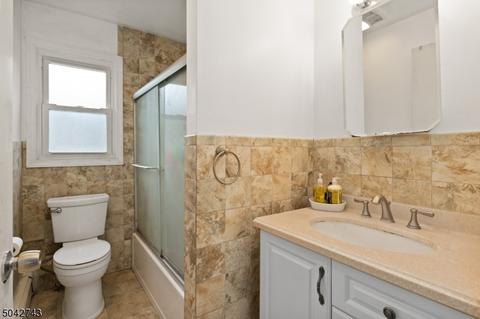 31 Baker Ave, Dover, NJ 07801 photo 16