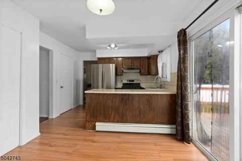 31 Baker Ave, Dover, NJ 07801 photo 7