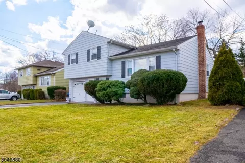 2346 Wickford Rd, Union, NJ 07083 photo 1
