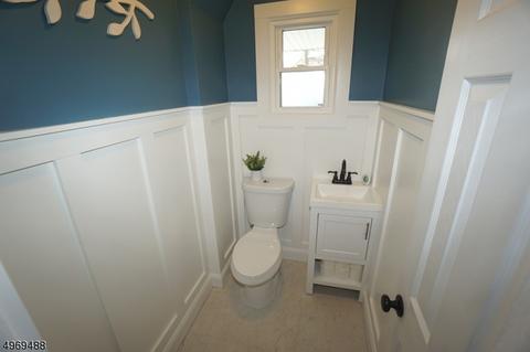 87 Emerson Rd, Clark, NJ 07066 photo 16