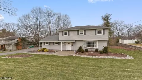 51 Rande Dr, Wayne, NJ 07470 photo 1