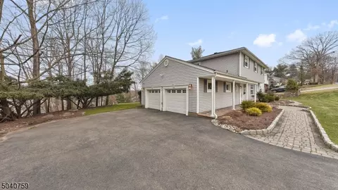 51 Rande Dr, Wayne, NJ 07470 photo 24