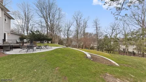 51 Rande Dr, Wayne, NJ 07470 photo 23
