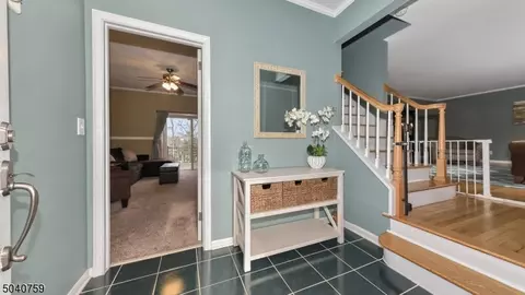 51 Rande Dr, Wayne, NJ 07470 photo 3