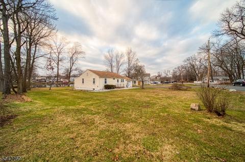 118 Park Ln, Wayne, NJ 07470 photo 4