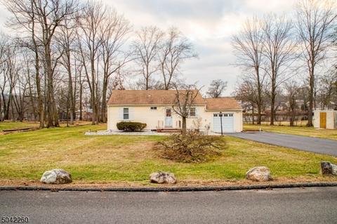 118 Park Ln, Wayne, NJ 07470 photo 2