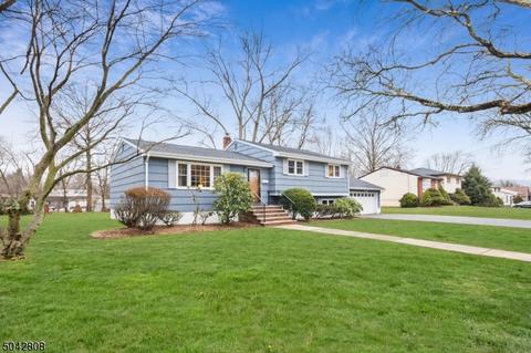 32 Lawrence Rd, Wayne, NJ 07470 photo 2