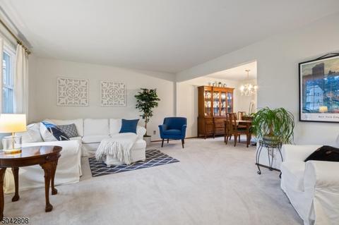 32 Lawrence Rd, Wayne, NJ 07470 photo 4