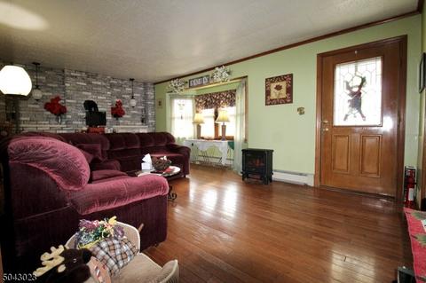 32 Wanaque Ave, Wanaque Boro, NJ 07420 photo 8
