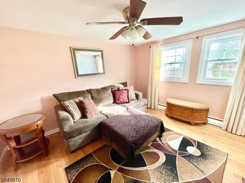 376 Meisel Ave, Springfield, NJ 07081 photo 9