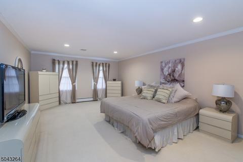 7 Bourbon St, Wayne, NJ 07470 photo 10
