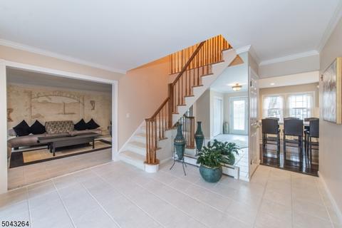 7 Bourbon St, Wayne, NJ 07470 photo 6